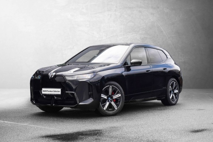 xDrive60 Supercharged (K)