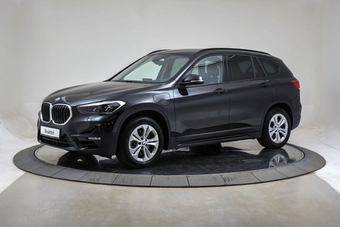 xDrive25e