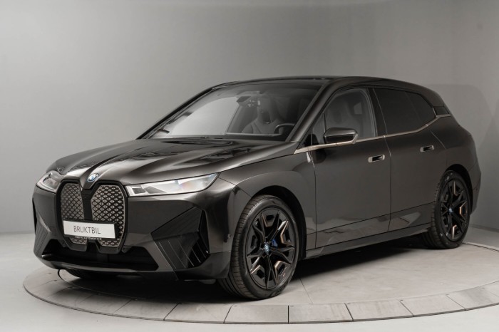 xDrive40 Fully Charged