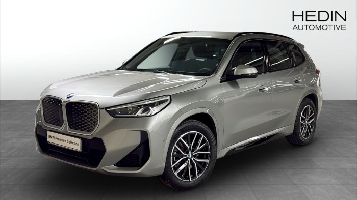 XDRIVE30 M SPORT RATTVÄRME PARKERINGSASSISTENT