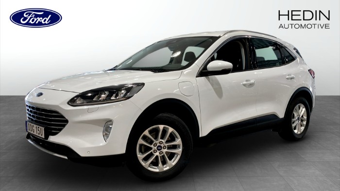 Kuga Titanium Plug-in Hybrid 225hk | Backkamera | Carplay |