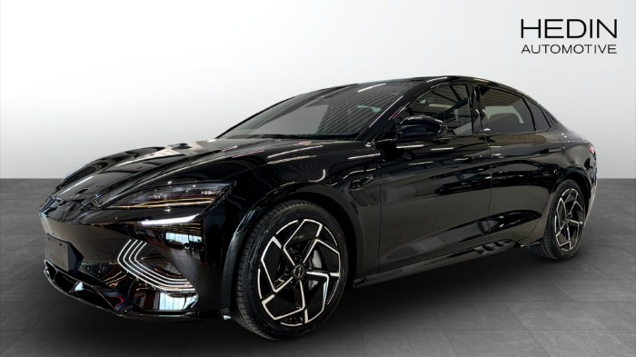 EXCELLENCE AWD DEMOBIL