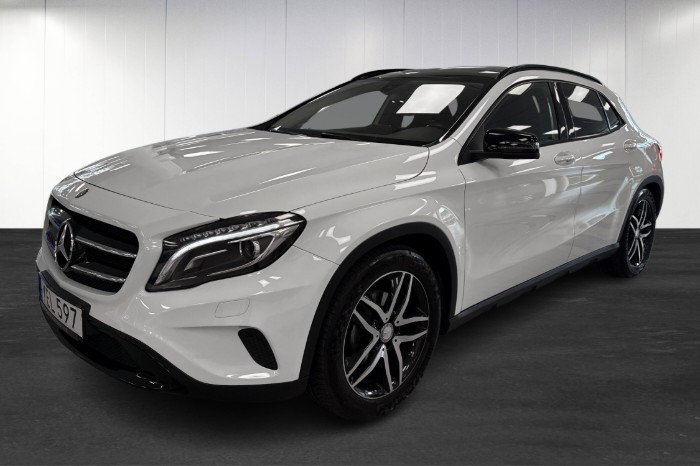 GLA 200 / PANORAMA / 1 ÄGARE / 156 HK