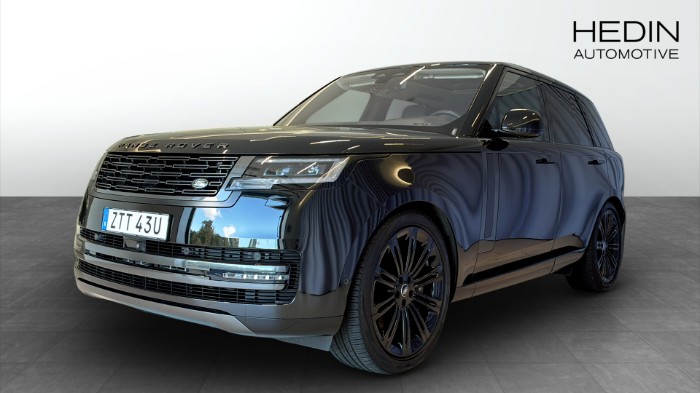V8 P530 AWD FIRST EDITION
