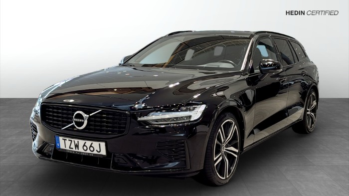 Recharge T6 AWD 340hk 2021 Dragkrok R-Design