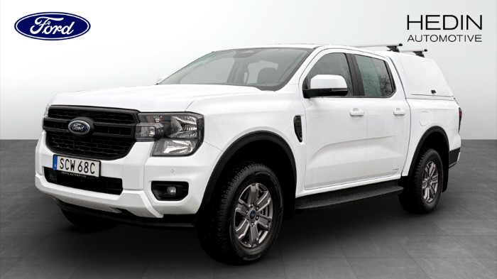 XLT 2,0L 170HK + Kåpa Värmare / Carplay 2023.75 MY DOUBLECAB 2.0L ECOB 170 HK 6-VÄX