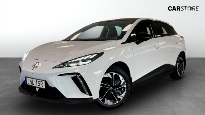 Electric Long Range 64 kWh Luxury Line|Navi|Carplay|MOMS|