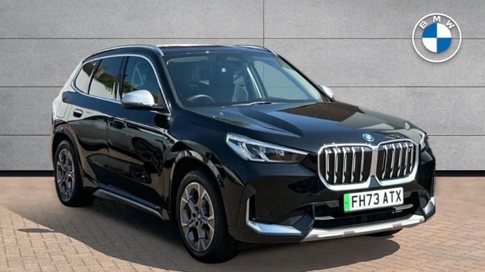 iX1 xDrive30 xLine