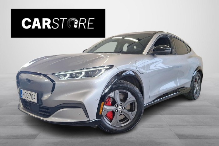 75kWh 269hv A1 AWD 5-ovinen / ACC / B&O / 360° Kamera / Blis / Kaistavahti / Muistinahat / Keyless