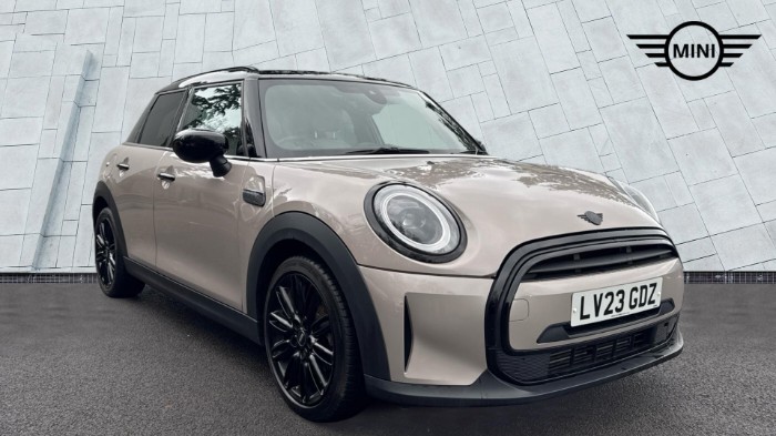 5-Door Hatch Cooper Exclusive