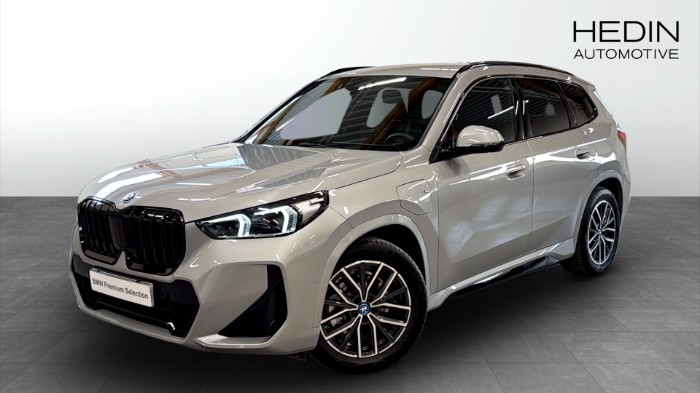 xDrive 25e M Sport Dragkrok Adaptiv Farthållare Rattvärme H/K