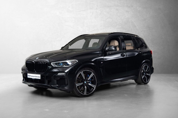xDrive45e