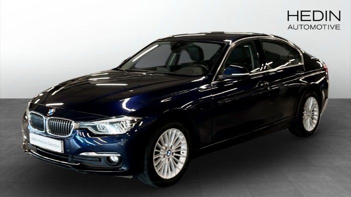320D XDRIVE Luxury Line Head Up Navigation