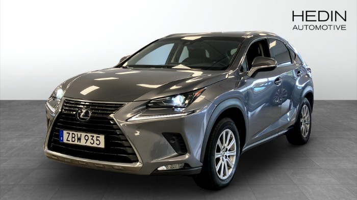 LEXUS NX300H AWD 2.5 E-CVT 197 HK