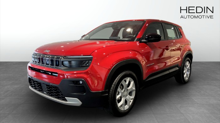 AVENGER ALTITUDE MHEV T3 1.2 100HP DCT6 FWD Vinterhjul 0:-!!