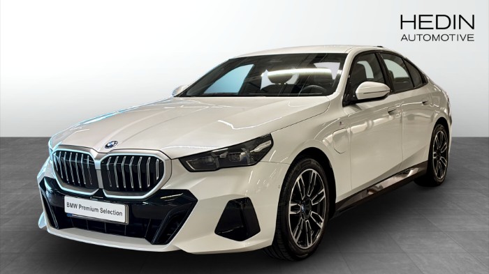 XDRIVE SEDAN M-sport Dragkrok H/K ljud