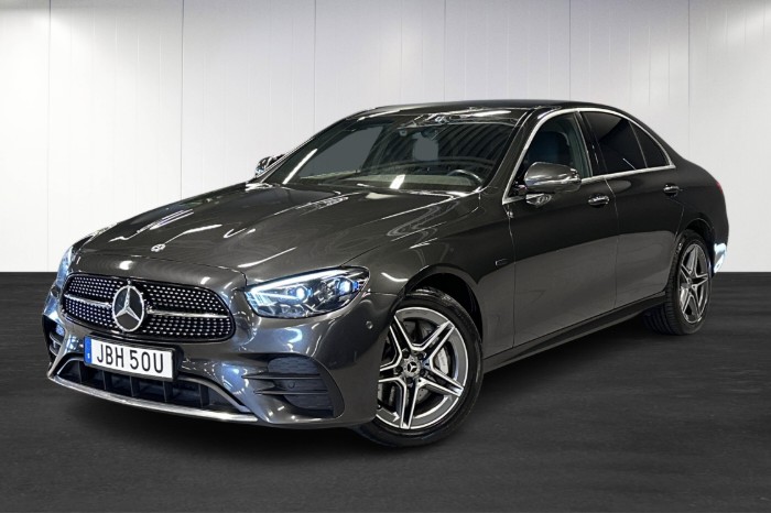 300 DE / AMG/ DRAG/ PREMIUMPAKET/ 360 KAMERA/ KEY-LESS