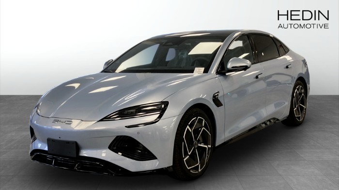 SEAL EXCELLENCE AWD 533 HK