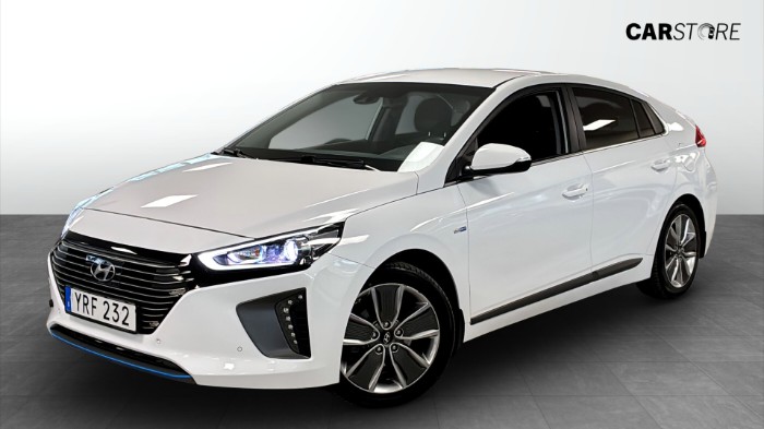 Hybrid 1.6 DCT 141hk Premium Plus Kamera Navi Värmare