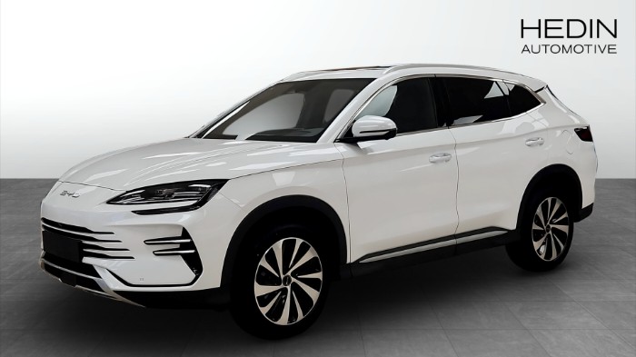 SEAL U BOOST PHEV