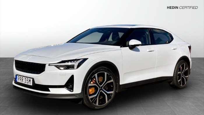 Long Range Dual Motor Performance / Harman Kardon