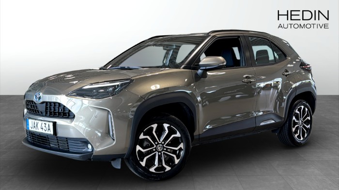 YARIS CROSS