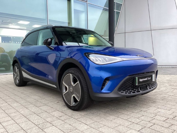200kW Pro + 66kWh 5dr Auto
