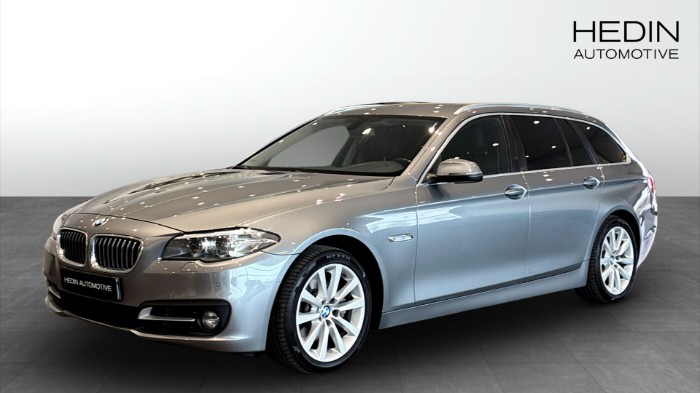 xDrive Touring Backkamera, Dragkrok, HiFi