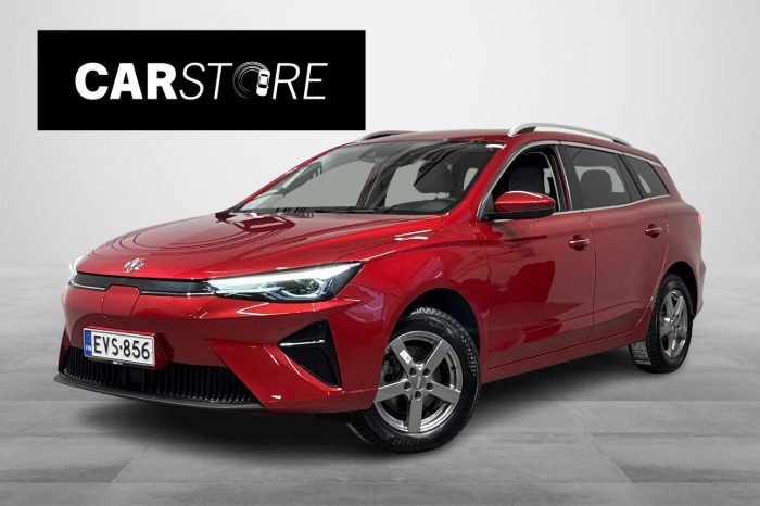 Comfort SR // ACC / Kaista-avustin / MG Pilot / Led-ajovalot / Peruutuskamera / Kessy / MG iSMART