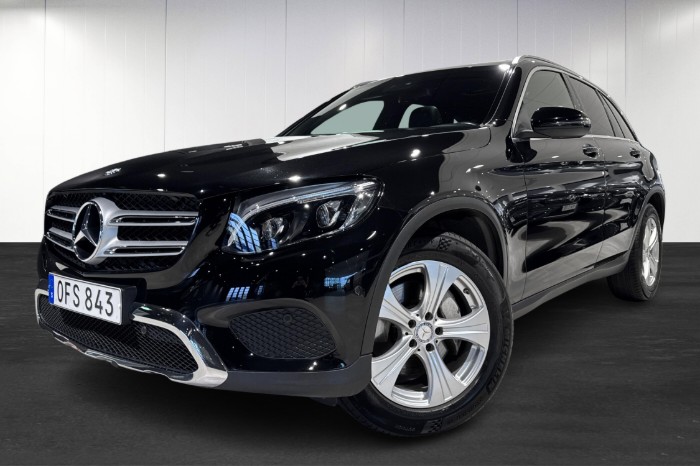 GLC 250 4MATIC Drag Värmare Navi