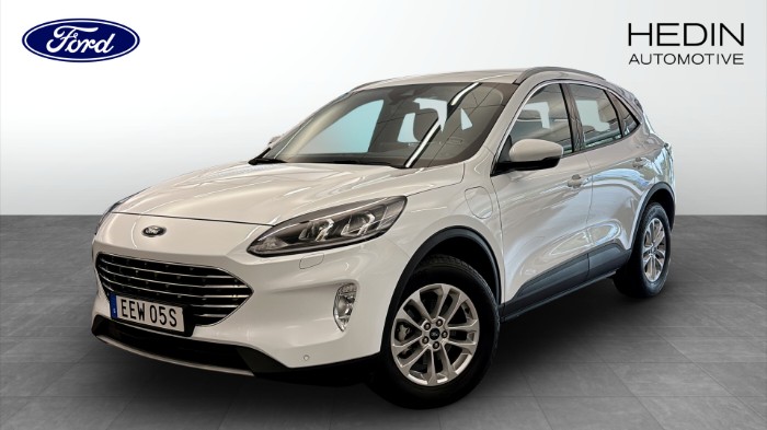 KUGA SUV TITANIUM