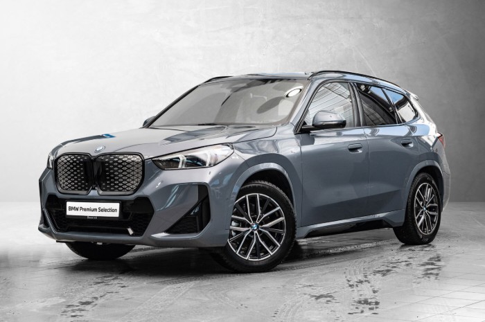 xDrive30 Fully Charged (K)