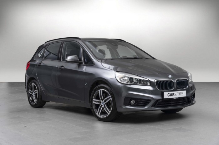 225xe Active Tourer iPerformance aut