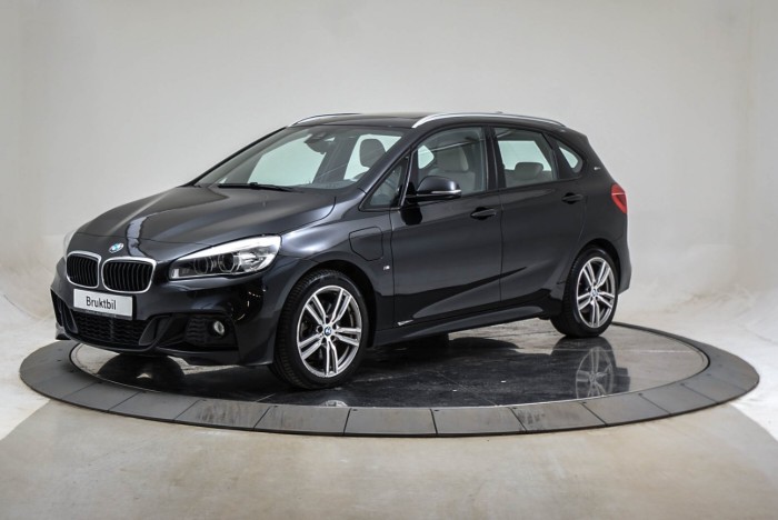 225xe Active Tourer iPerformance aut
