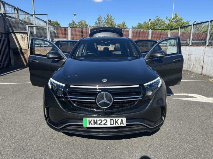 400 300kW AMG Line Premium Plus 80kWh 5dr Auto