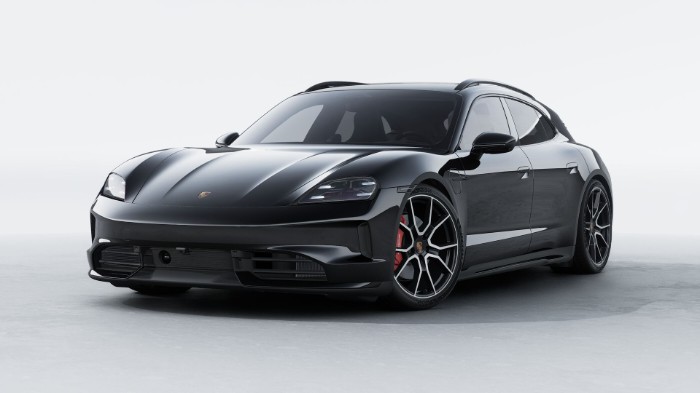 4S Sport Turismo Black Edition