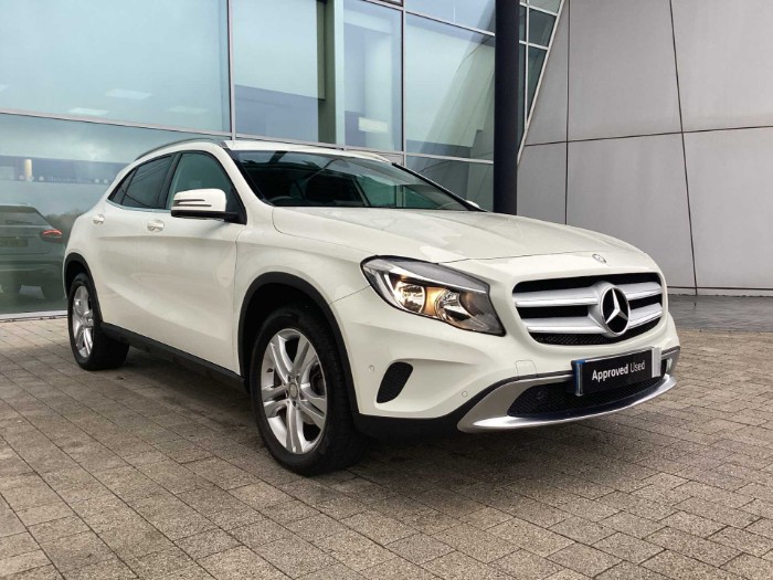 200 Sport 5dr Auto [Executive]