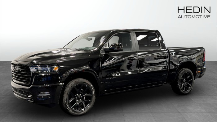 1500 Laramie Night Premium 3,0L 420HK LÅG SKATT