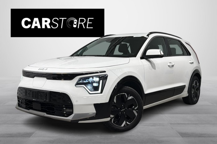 Action 64,8kWh 204hv // Peruutuskamera / Kaistavahti / Puolinahat / Ratinlämmitin / Tehdastakuu! //