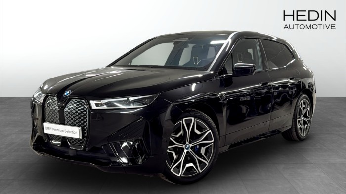 M60 22" / B&W / Soft-Close / Panorama