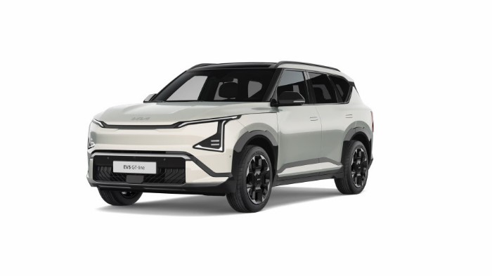 GT LINE FWD LONG RANGE 81.4 kWh * LANSERINGSERBJUDANDE *