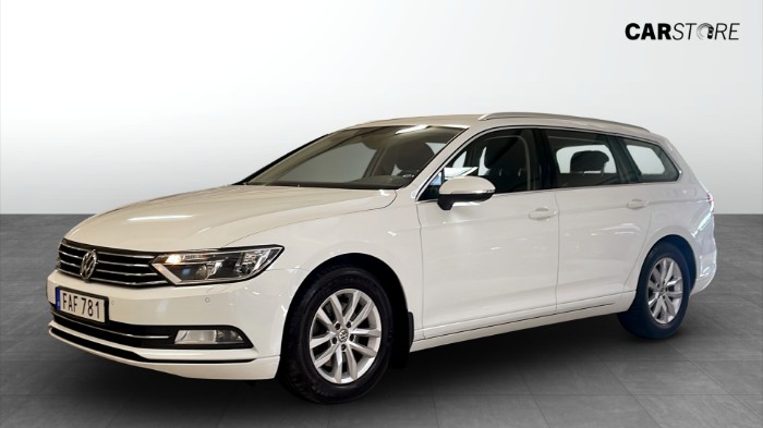SPORTSKOMBI 2.0 TDI DRAG / VÄRMARE / CARPLAY