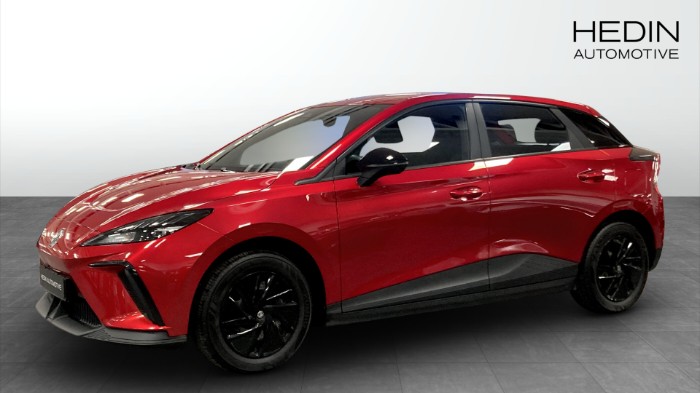 MG4 NE STD Rattvärme, Adaptiv farthållare, Parkeringssenorer bak, Vägfilsassistans, Apple Carplay