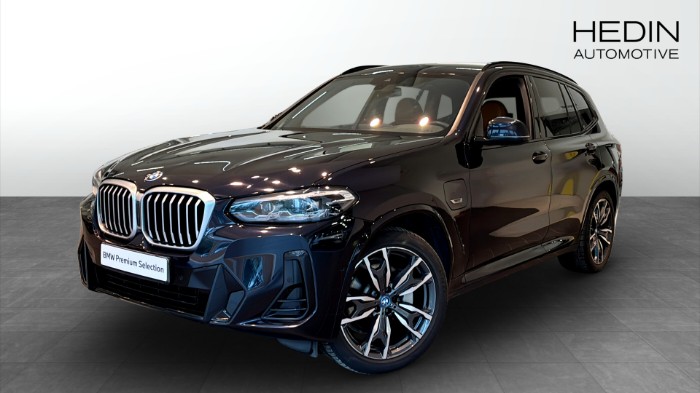 xDrive 30E M Sport Drag