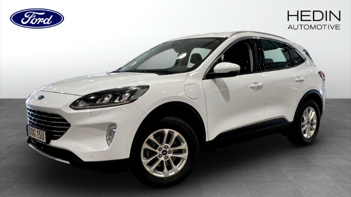 Kuga Titanium Plug-in Hybrid 225hk | Backkamera | Carplay |