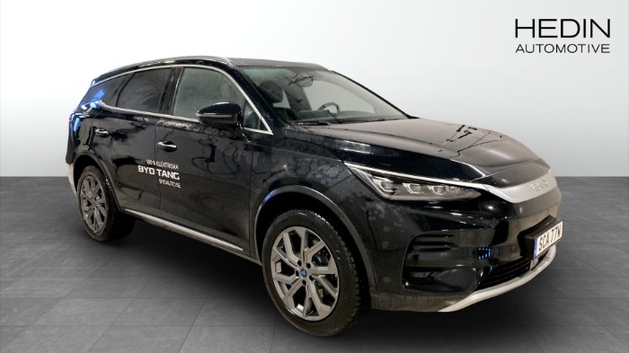 TANG FLAGSHIP EV - DEMO