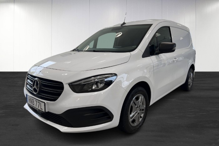 110 CDI SKÅP L1 |PRO|3-SITS