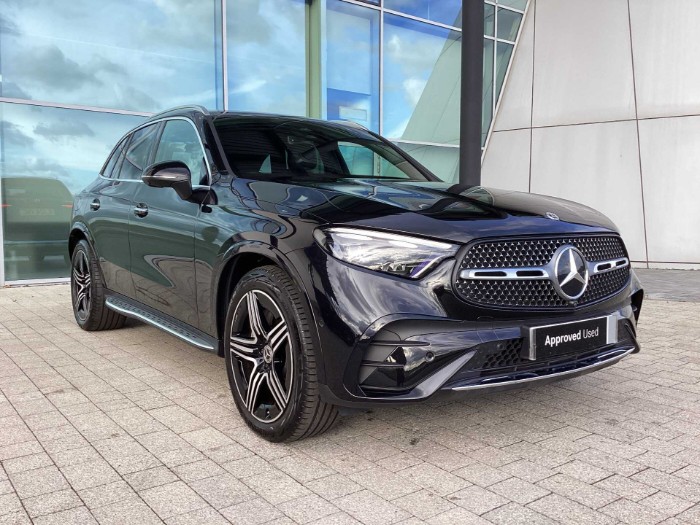 300d 4Matic AMG Line Premium 5dr 9G-Tronic