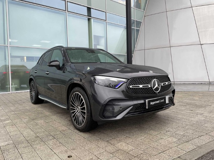 2.0 GLC220dh MHEV AMG Line (Premium Plus) SUV 5dr Diesel Hybrid G-Tronic+ 4MATIC Euro 6 (s/s) (220 ps)