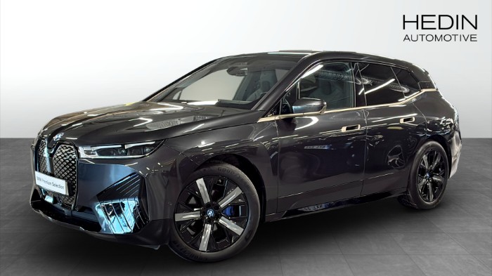 xDrive40 Sportpkt 360° Panorama Parking Assistant Plus Drag